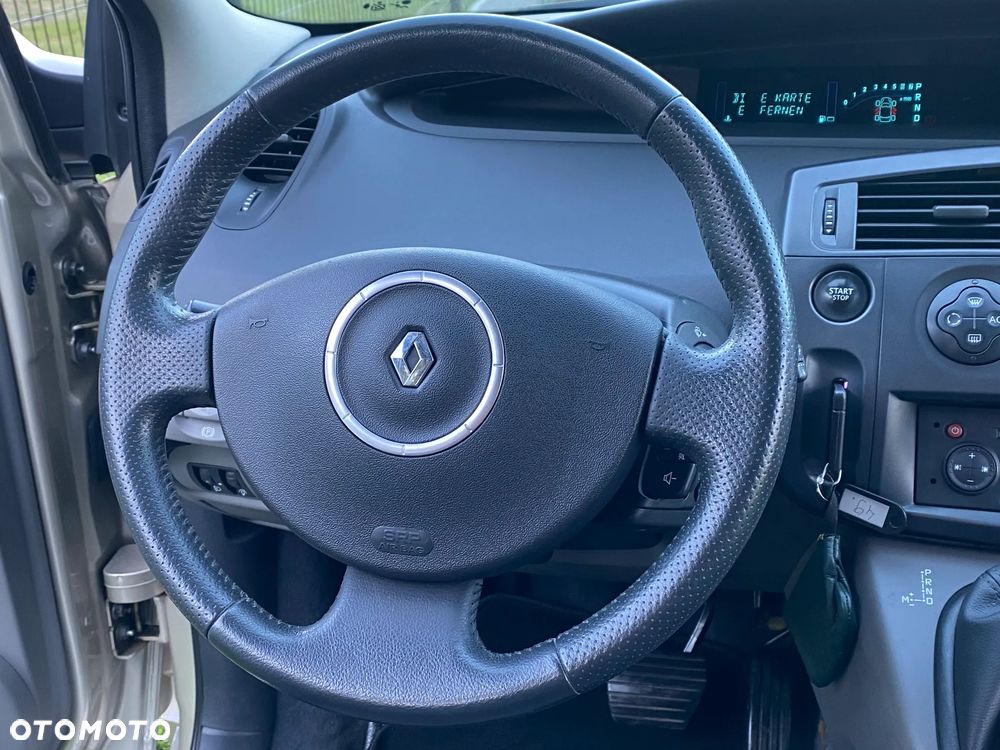 Renault Scenic 1.6 16V Authentique - 23