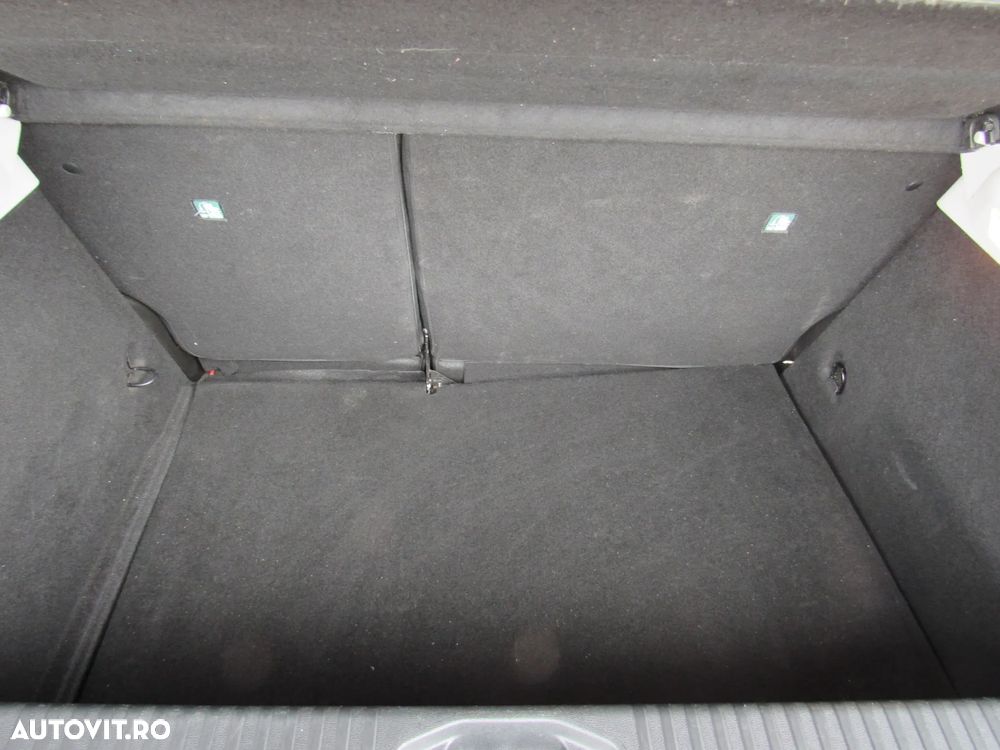 Renault Clio TCe 100 EXPERIENCE - 9