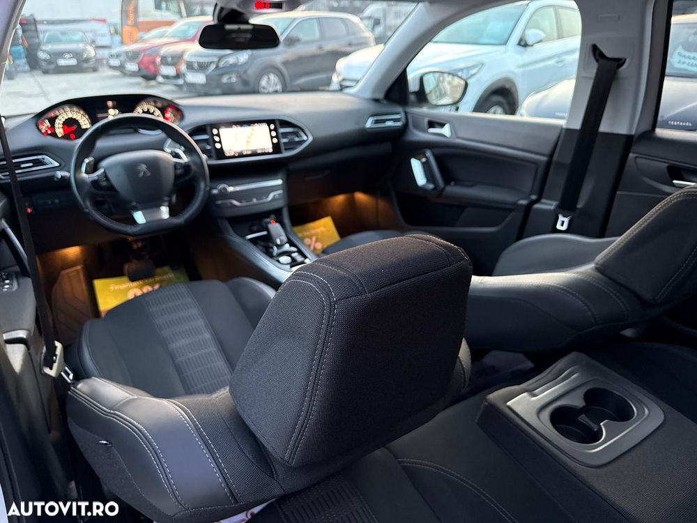 Peugeot 308 PureTech 130 GPF EAT8 Stop & Start Allure - 8