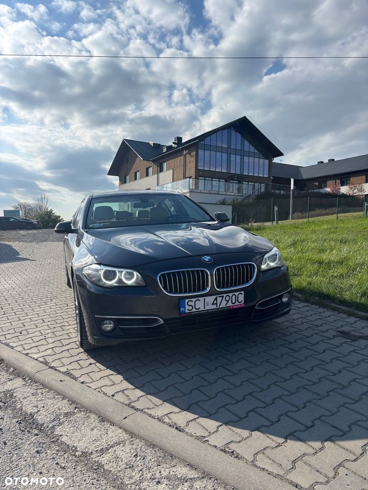 BMW Seria 5 530d xDrive Luxury Line - 3
