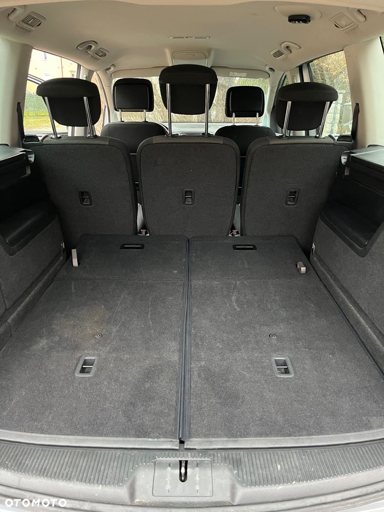 Volkswagen Sharan 2.0 TDI Comfortline DSG - 14