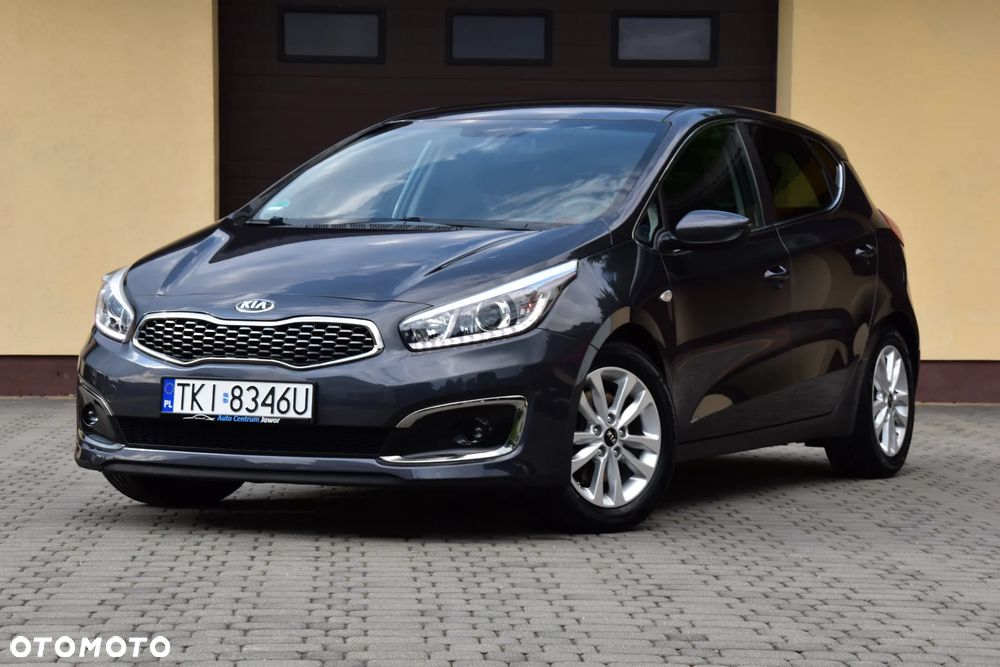 Kia Ceed 1.4 CVVT Dream-Team Edition - 3