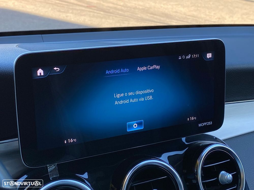 Mercedes-Benz GLC 300 - 23