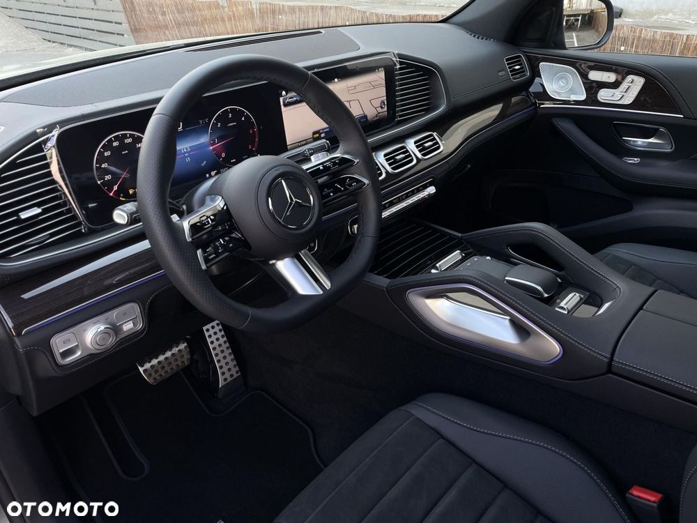 Mercedes-Benz GLE - 11