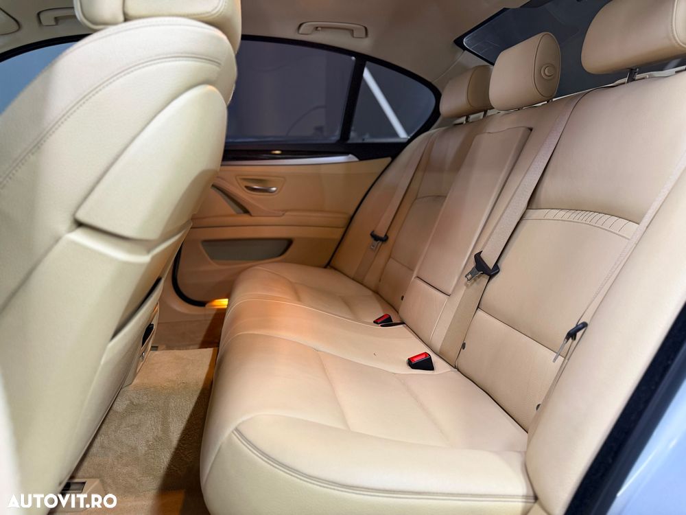 BMW Seria 5 520d xDrive Aut. Luxury Line - 19