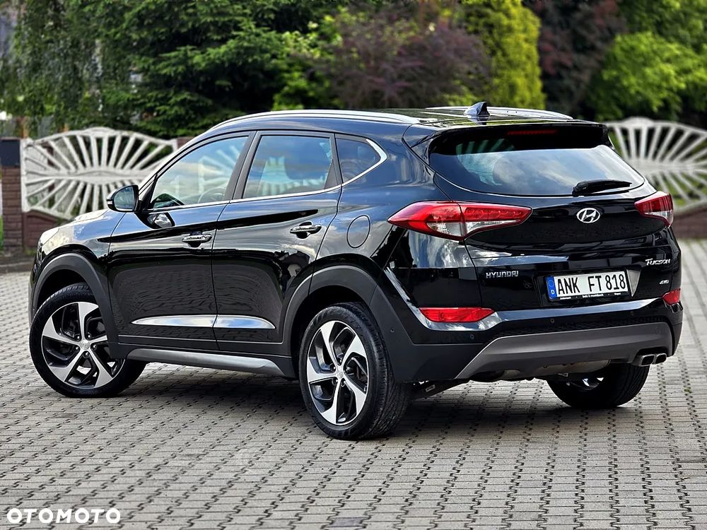 Hyundai Tucson 2.0 CRDI 4WD Automatik Premium - 15
