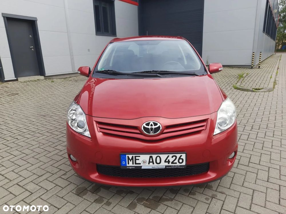 Toyota Auris 1.33 Dual-VVT-i - 8
