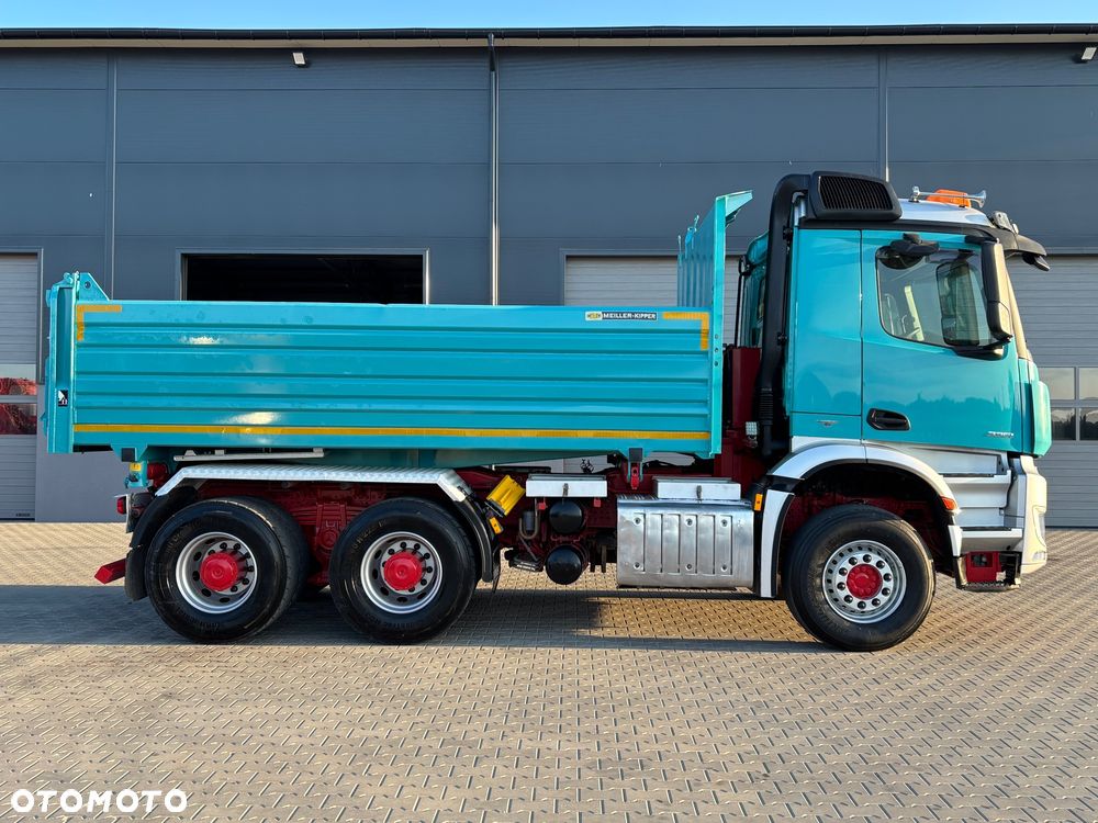 Mercedes-Benz Arocs 2651 Meiller Kipper Hydroburta 6x4 stan idealny - 8