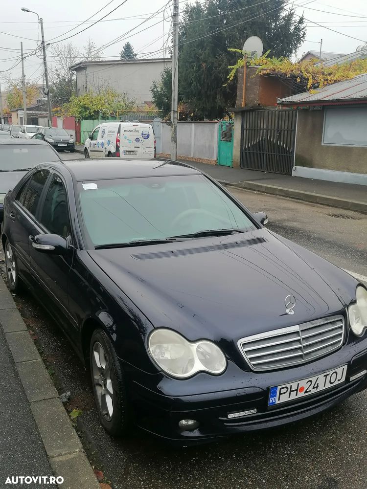 Mercedes-Benz C - 6