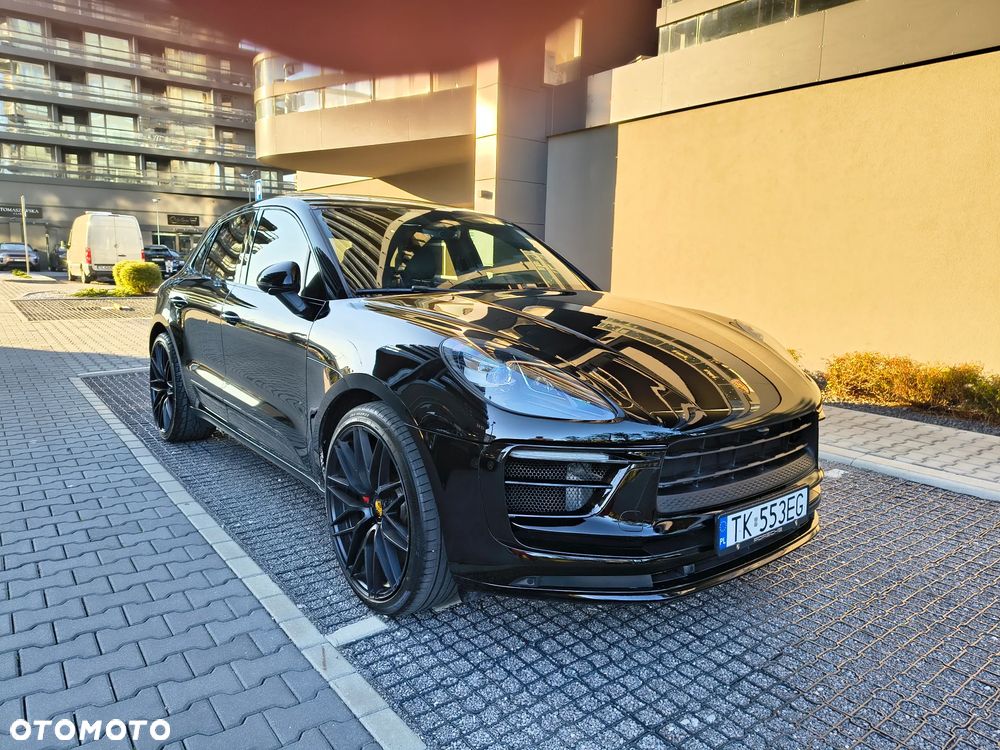 Porsche Macan Standard - 2