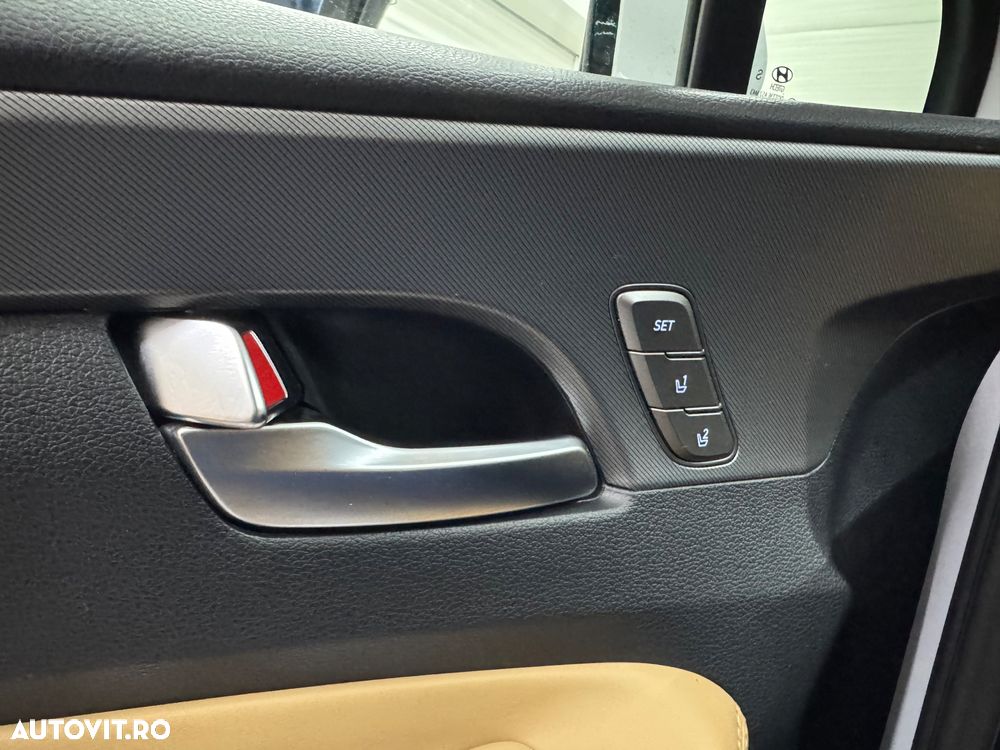 Hyundai Santa Fe 1.6 l 265 CP 4WD 6AT Luxury - 31