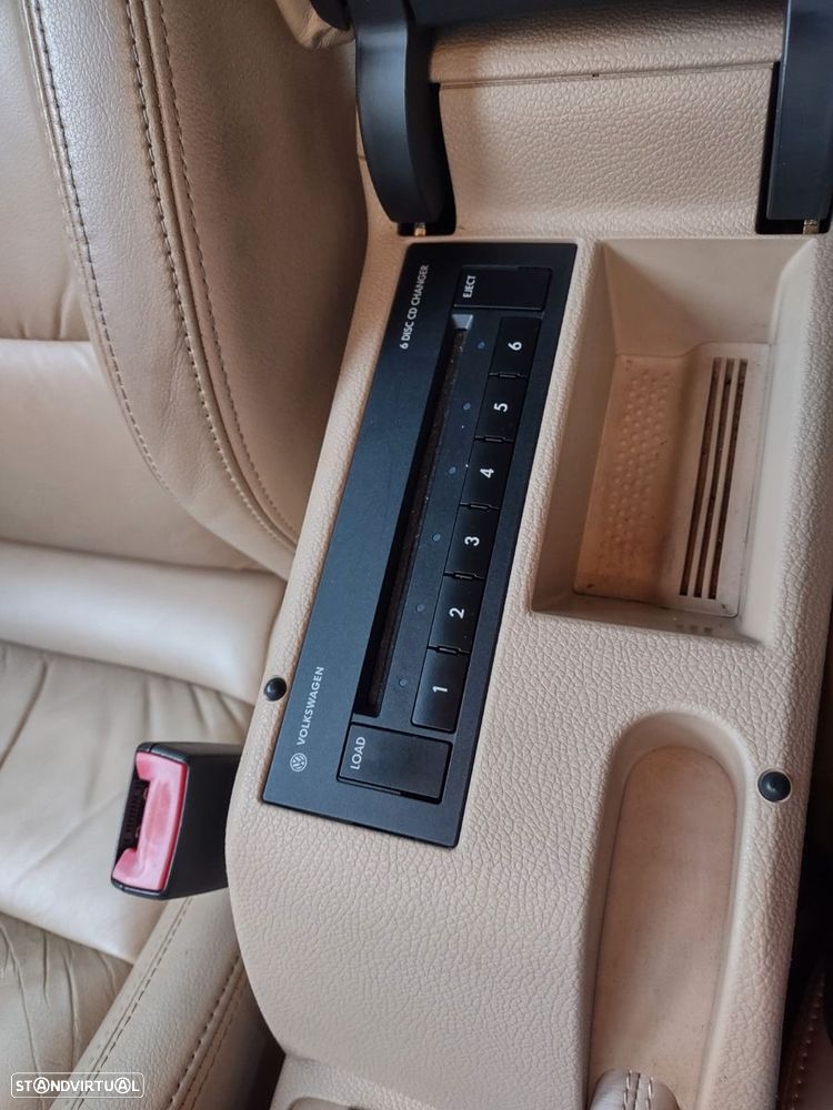 VW Golf 1.4 FSi Confortline - 4