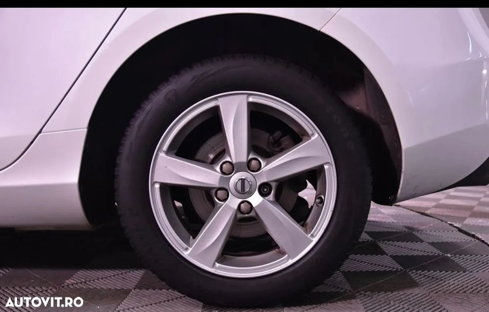 Volvo V40 D2 Aut. Kinetic - 13