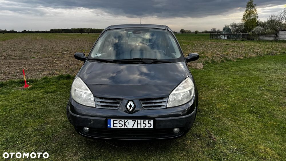 Renault Scenic 1.6 16V Infinity - 4