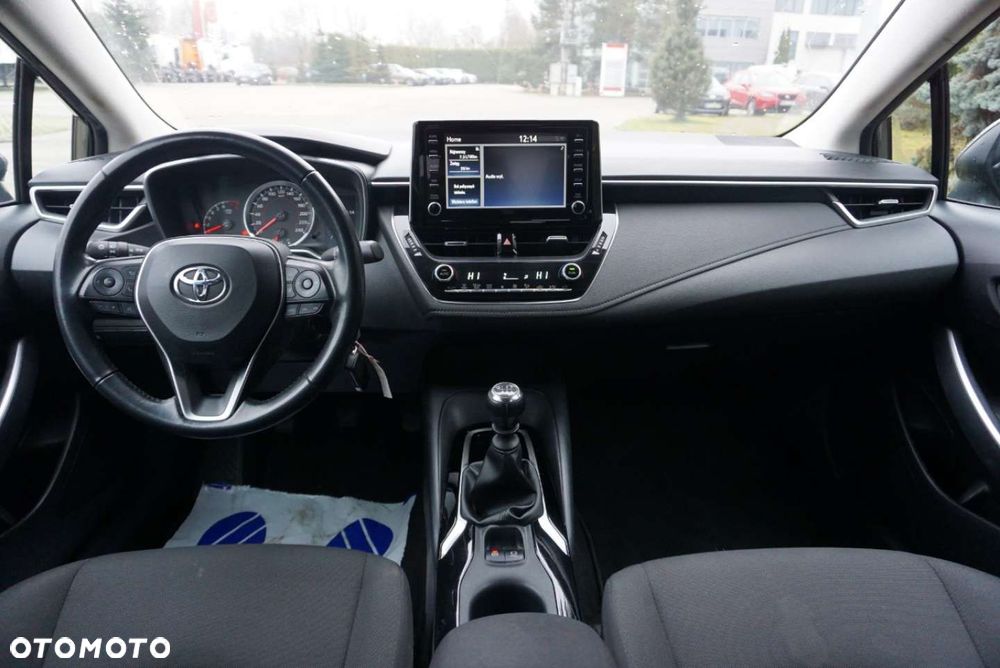 Toyota Corolla 1.5 Comfort - 11