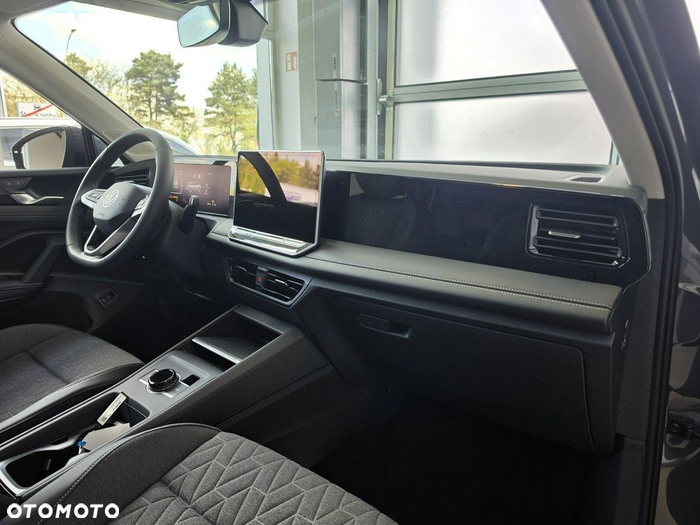 Volkswagen Tiguan - 14