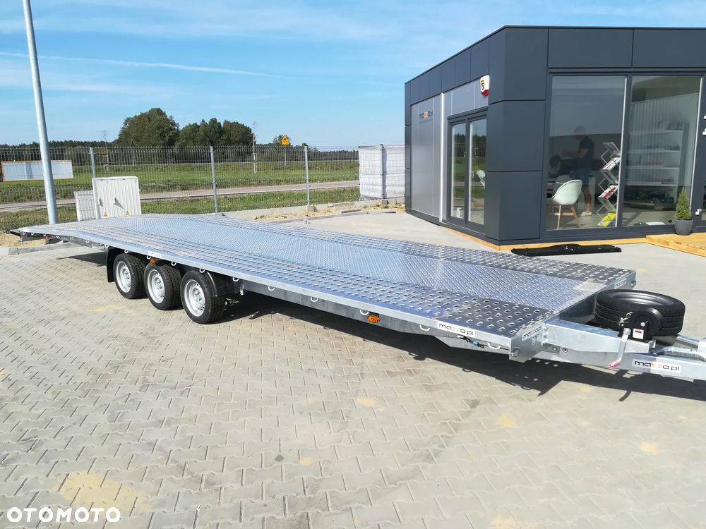 Niewiadów DOSTAWA 850x210cm Laweta trzyosiowa z podłogą aluminiową, kołem zapasowym, NAJAZDAMI i AMORTYZATORAMI! - 7