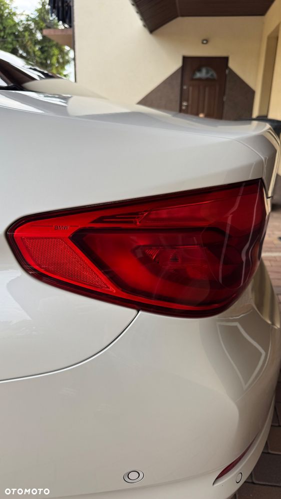 BMW Seria 5 520d Sport Line - 34
