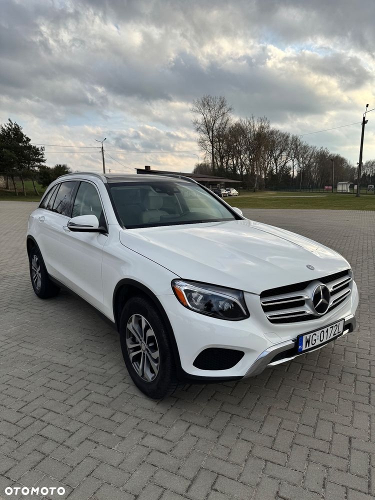 Mercedes-Benz GLC - 12