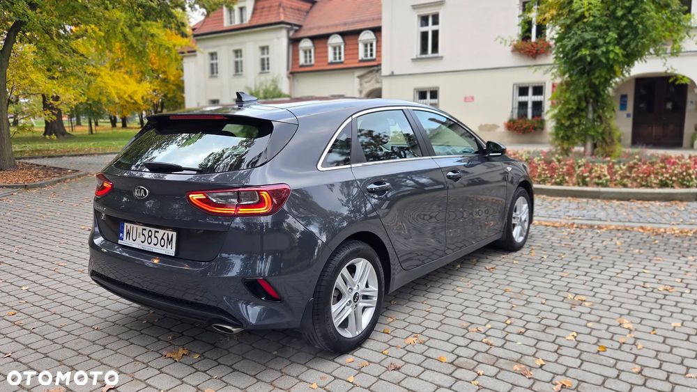 Kia Ceed - 6