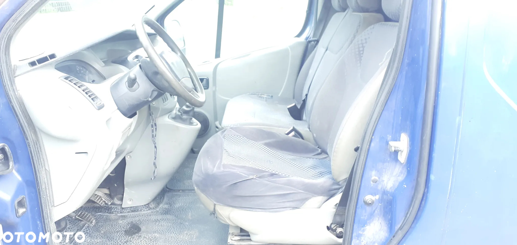 Renault trafic - 5
