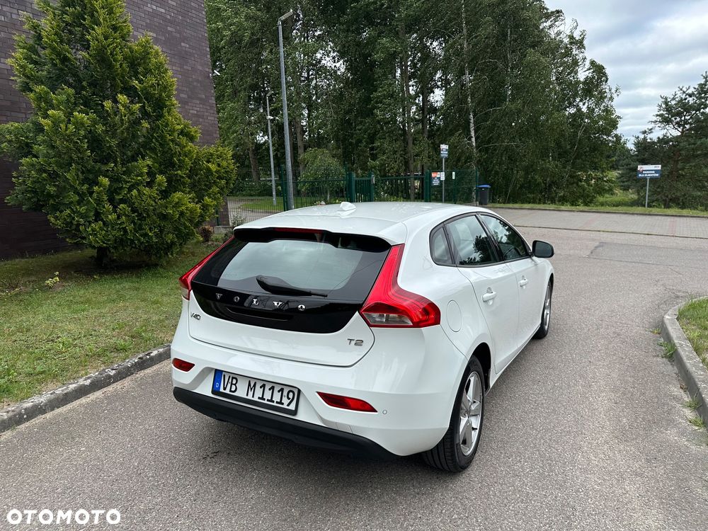 Volvo V40 T2 - 7