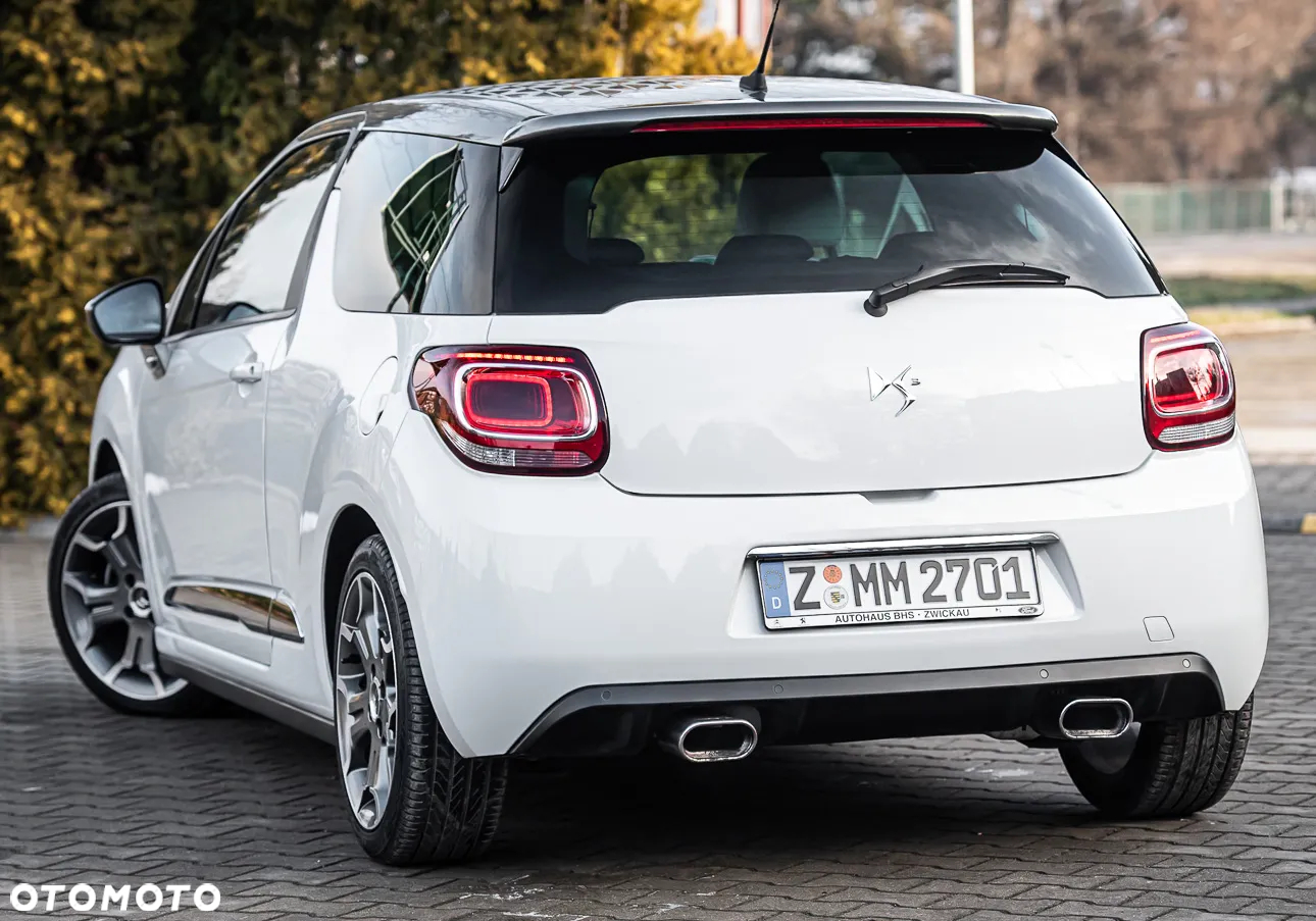 Citroën DS3 THP 165 Start & Stop SportChic - 8