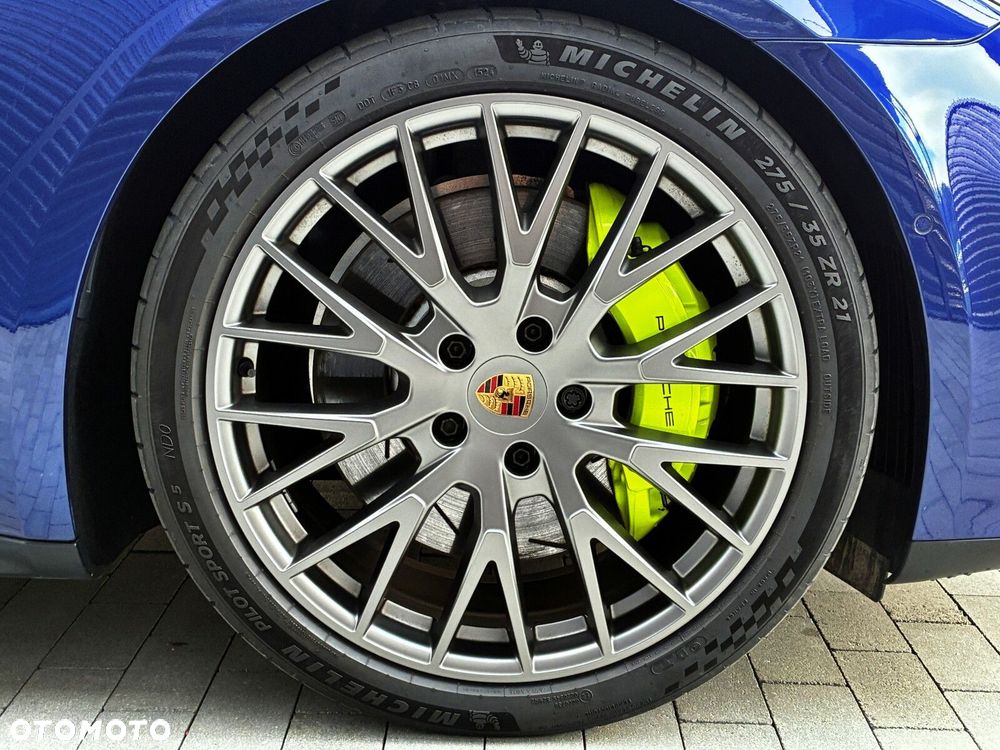 Porsche Panamera - 20