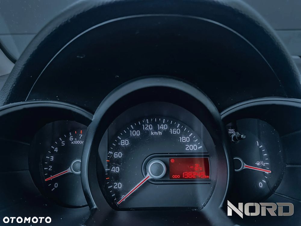 Kia Picanto 1.0 L - 24