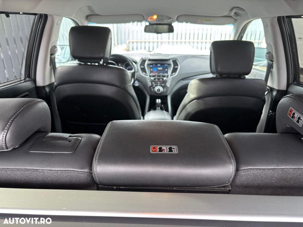 Hyundai Santa Fe - 10