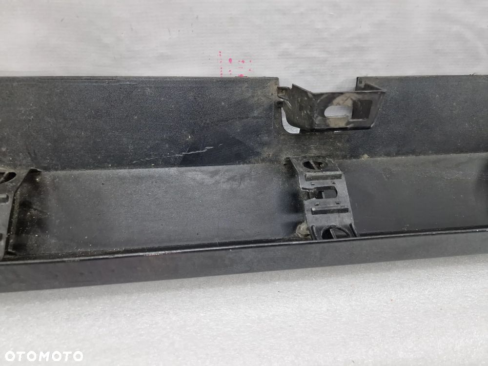 FORD FIESTA MK8 ST-LINE 17- LEWA LISTWA PROGOWA / NAKŁADKA PROGU , KOLOR SZARY METALIK ( GRAFITOWY ) , NR H1BJ-A10155-BW , NR AUKCJI PR452 - 10