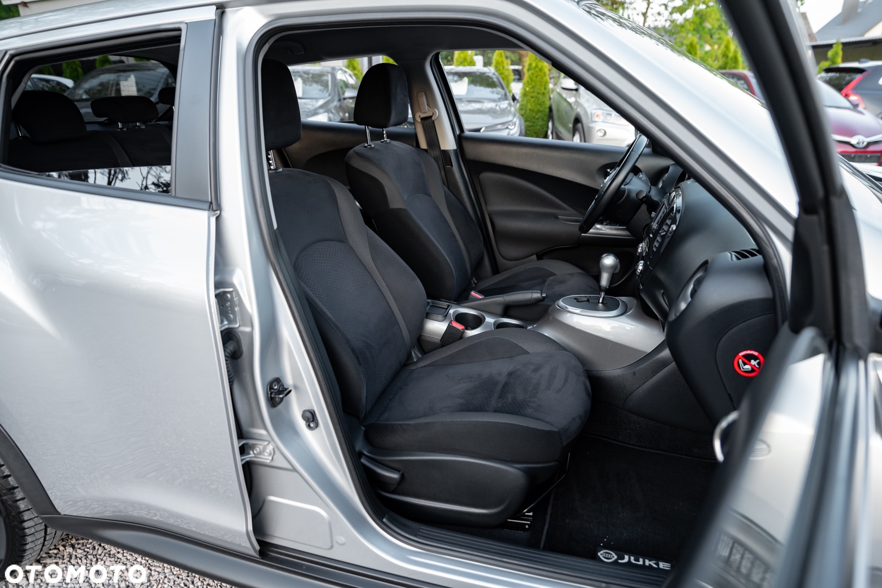Nissan Juke 1.6 T Tekna 4x4 - 24