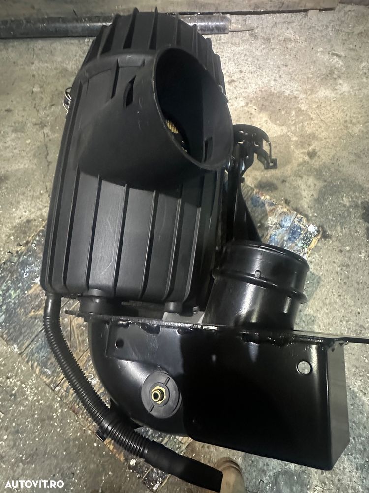 Vând carcasa+filtru de aer Iveco Daily 2012-2017 - 3
