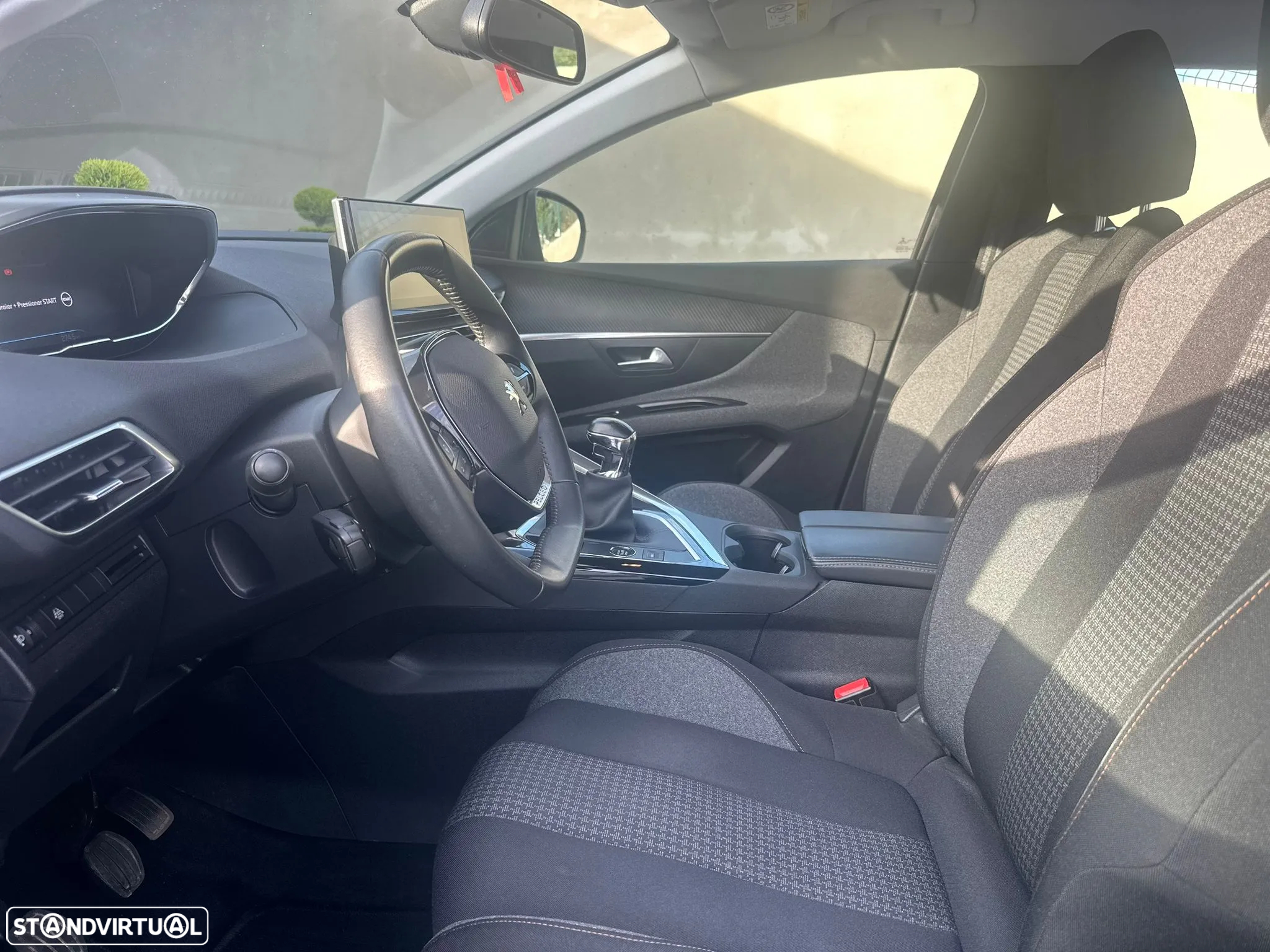 Peugeot 3008 1.5 BlueHDi Allure Baixo Consumo - 11