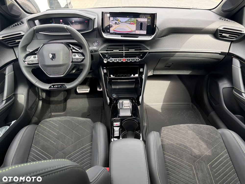 Peugeot 208 - 14