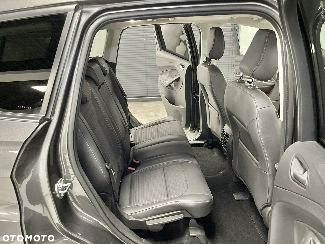 Ford Kuga 2.0 TDCi 4x4 Individual - 39