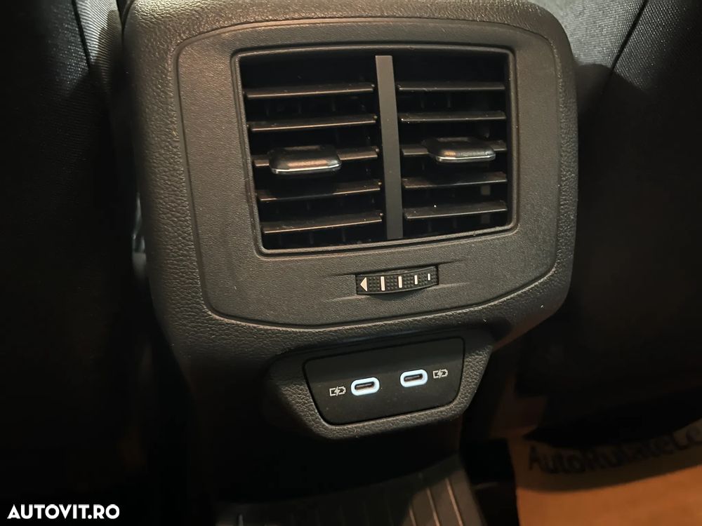 Volkswagen T-Roc 2.0 TDI Life - 24