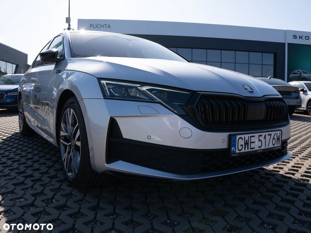 Skoda Octavia 2.0 TDI Sportline DSG - 3
