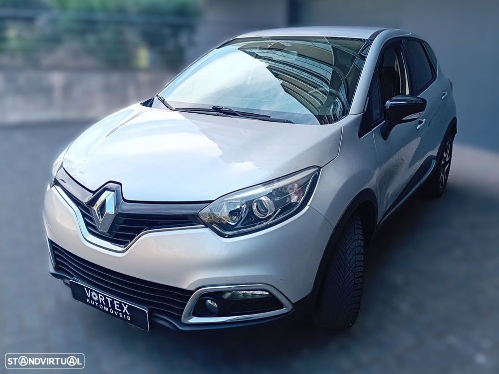 Renault Captur 1.5 dCi Exclusive - 4