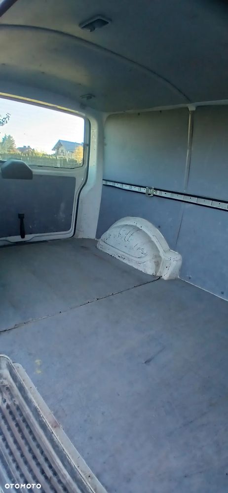 Volkswagen Transporter L2 - 3