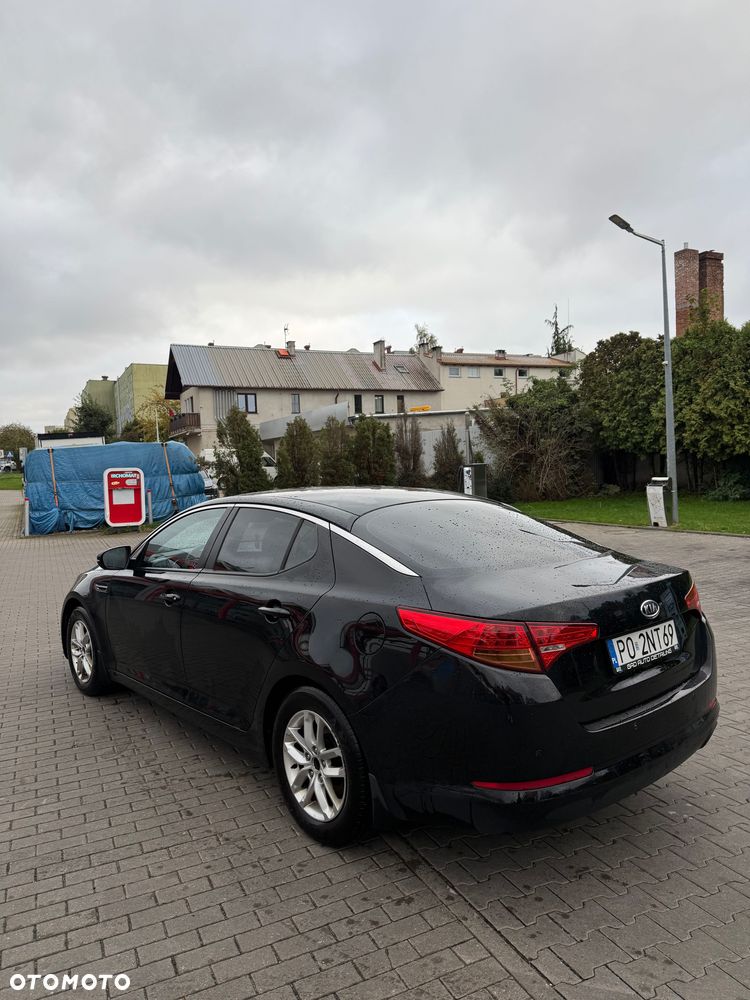 Kia Optima 2011 photo 3