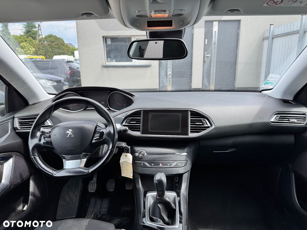 Peugeot 308 - 11