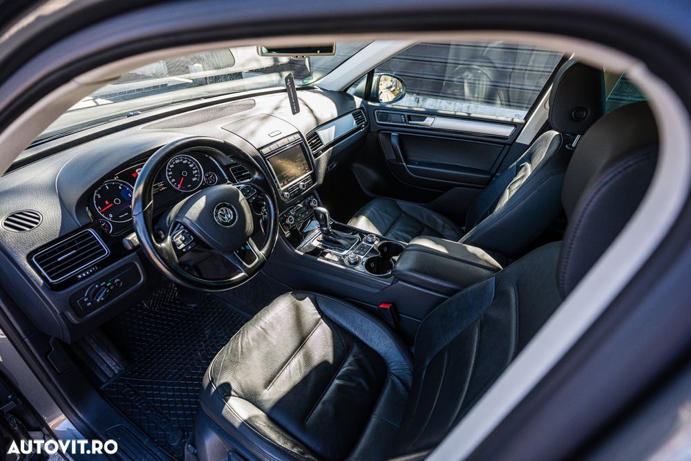 Volkswagen Touareg 3.0 V6 TDI SCR Blue Motion DPF Automatik - 12