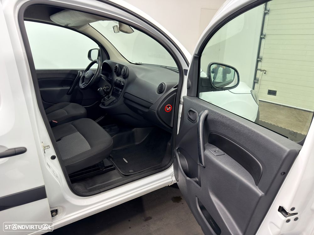 Citroën BERLINGO 1,5 HDI 3 LUGARES - 14