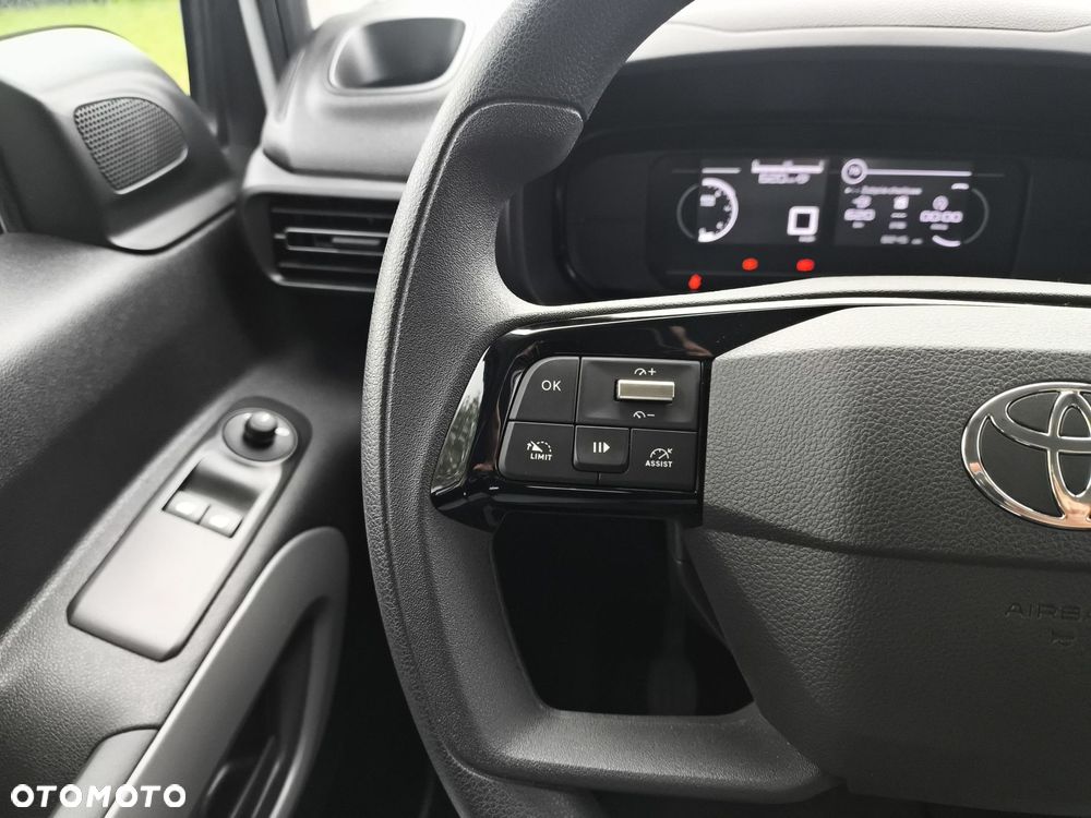 Toyota Proace City Verso Long 1.5 D-4D Business - 15