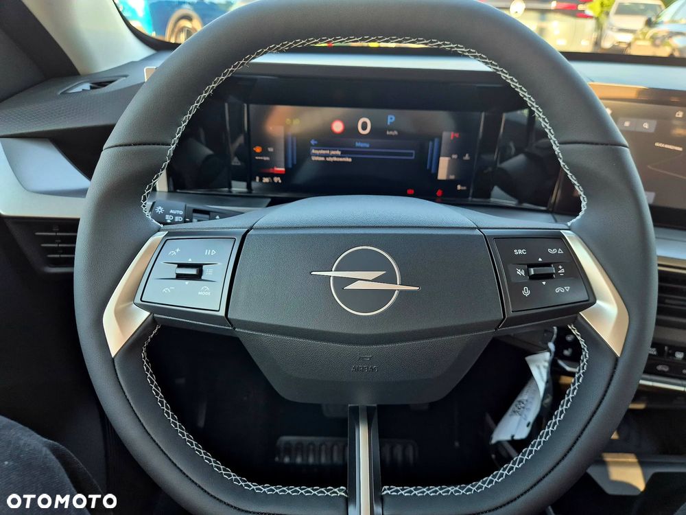 Opel Frontera - 12