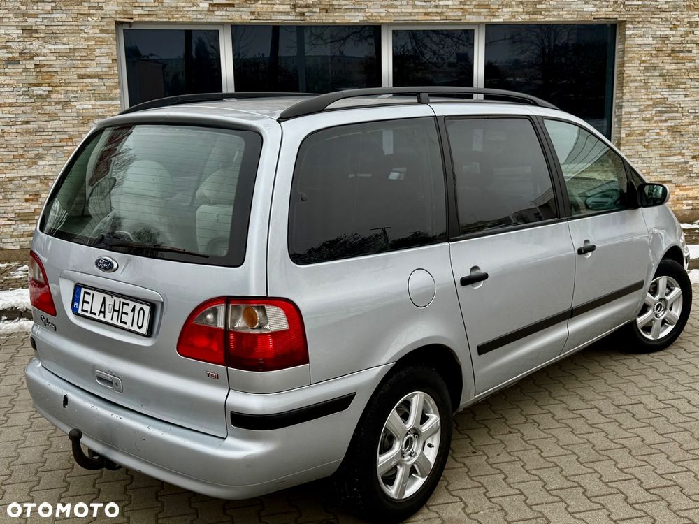 Ford Galaxy TDI Ghia - 4