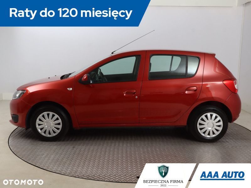 Dacia Sandero - 4