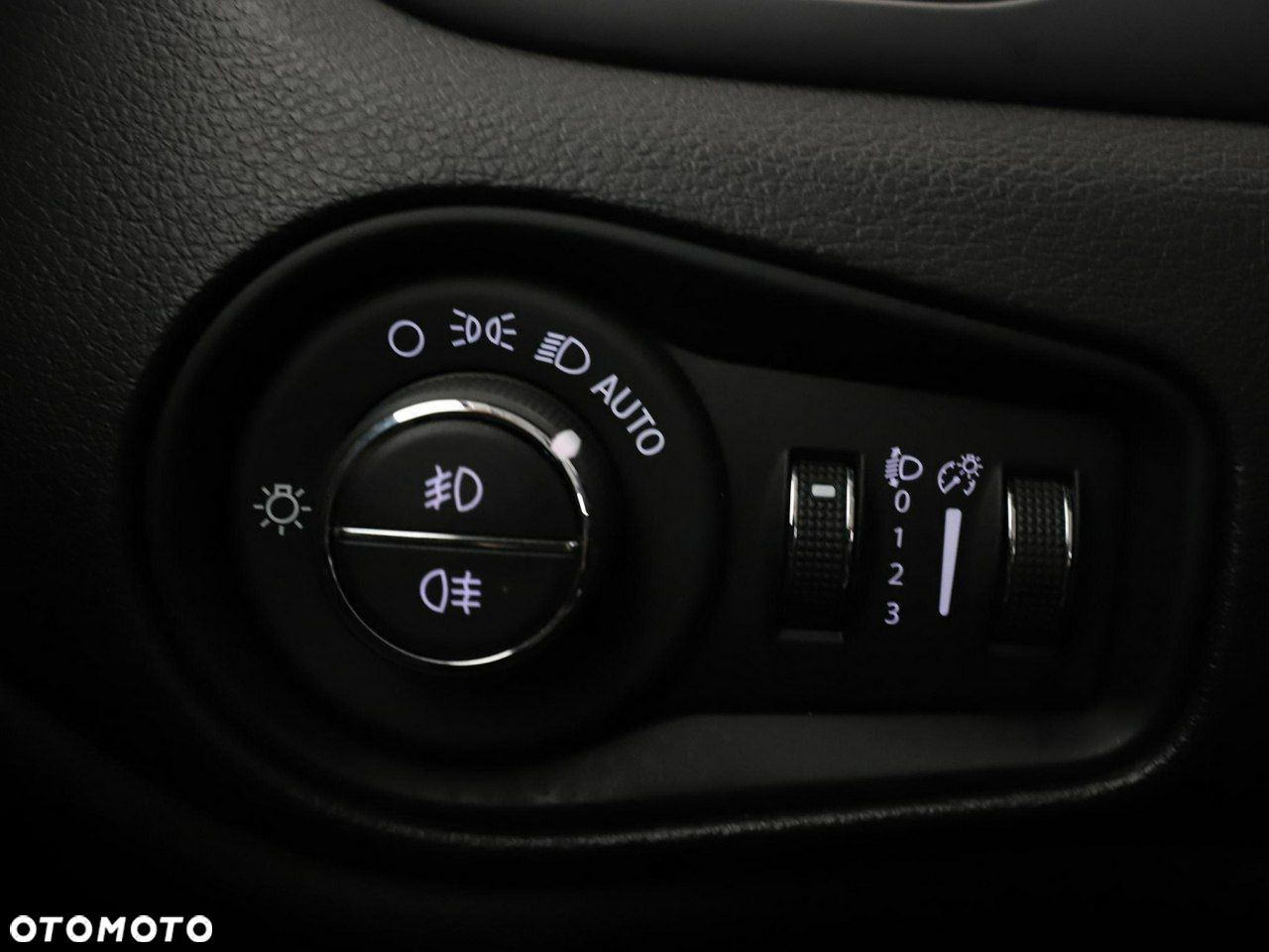 Jeep Renegade 1.0 T-GDI Limited - 35