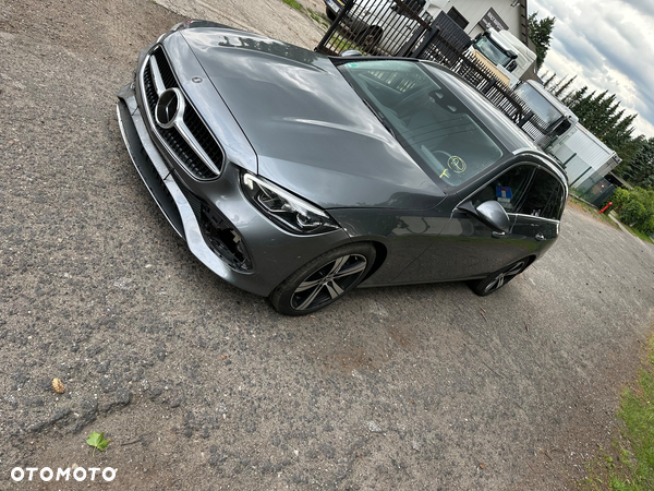 Mercedes-Benz Klasa C 200 d T 9G-TRONIC Edition Avantgarde